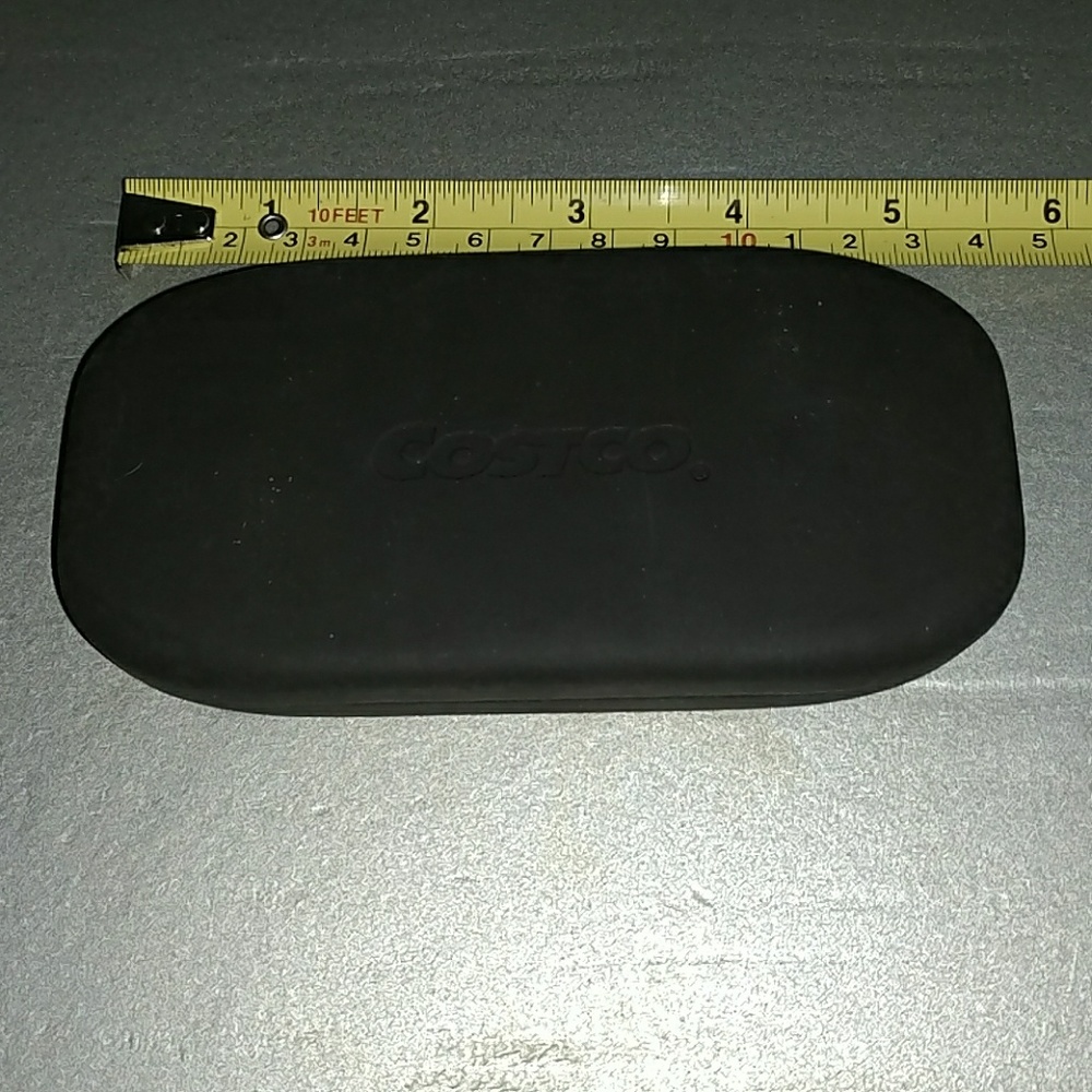 Solid glasses case holder to him clip ons - Picture 2 of 3